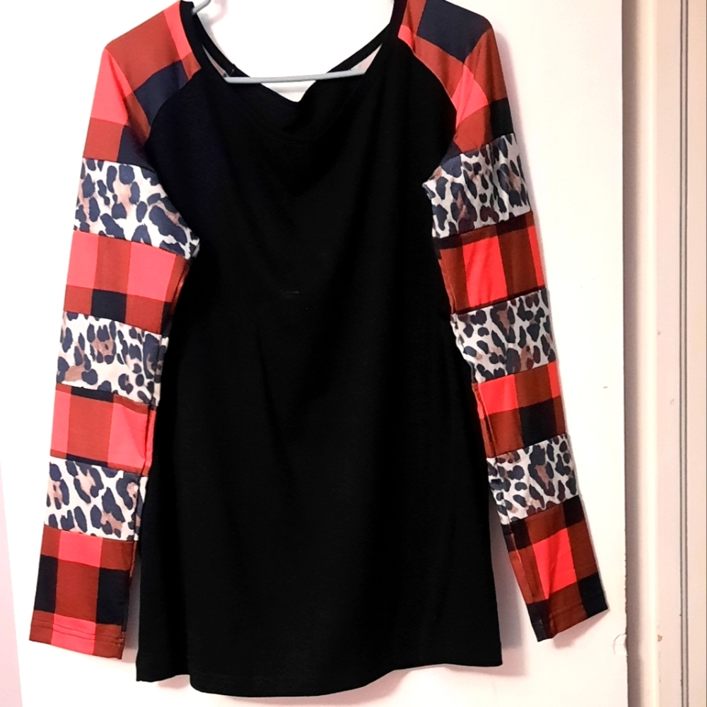 Long-sleeved shirt